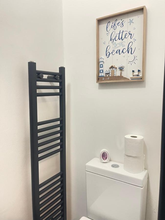 סוואנסי Elegant Studio1 Netflix Bathroom Close To Beach מראה חיצוני תמונה